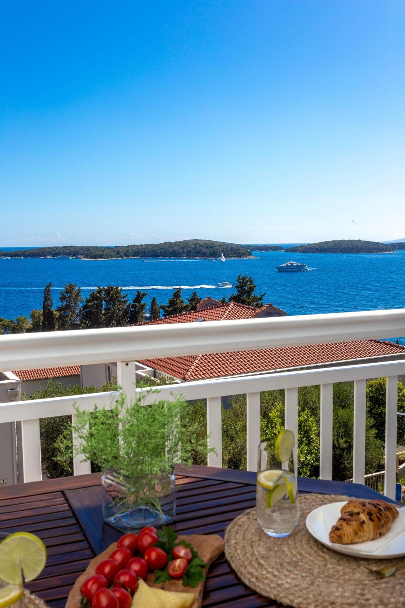 Tia Hvar Top View Apartment Hvar Town Zewnętrze zdjęcie